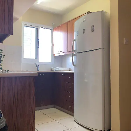 Cozy 2 Bedroom In Apartament Periwolia