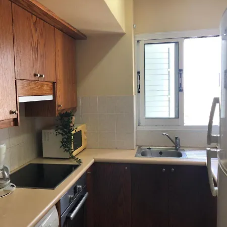 Apartament Cozy 2 Bedroom In *