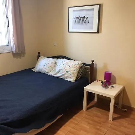Cozy 2 Bedroom In Διαμέρισμα Περβόλια
